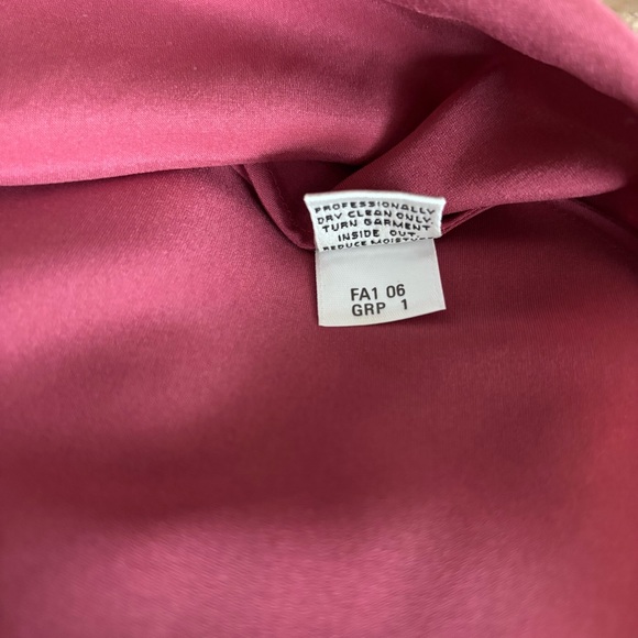 NWT St. John Evening Red Clay Silk w Embellished Trim Cami Top Sz L - Picture 7 of 8